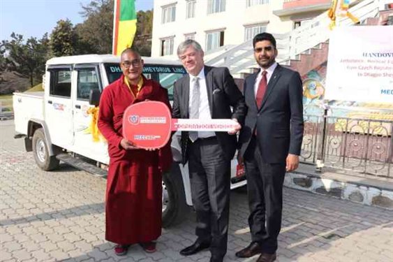 15 February 2020, Kathmandu Czech Republic Development Cooperation has handed over an ambulance, medical equipment, an operational vehicle to DhagpoSheydrub Ling Foundation, in Nala, Kavre. His Excellency Mr. Milan Hovorka, Ambassador of the Czech Republic to Nepal, officially handed over the keys of the Vehicles to the representatives of foundation on 14th February Friday at NalaGumba, Bhaktapur. The ambulance is fitted with advanced machinery and equipment that can be used in case of emergency. The medical equipment includes a spine board with fixators, vacuum mattress, Oximeter, 4 lines, Transport Stretchers, surgical sets, examination bed, chairs, privacy booths, Oxygen cylinders, & others. H.E. Milan Hovorka said, 