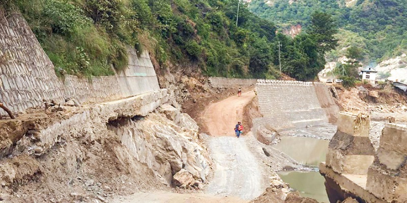BP Highway Closed