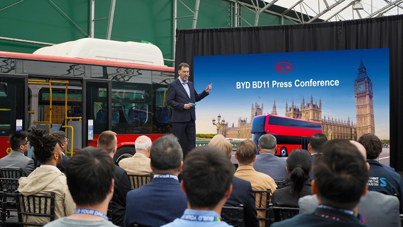 BYD Unveils New Electric Bus With 532 kWh Battery in the UK