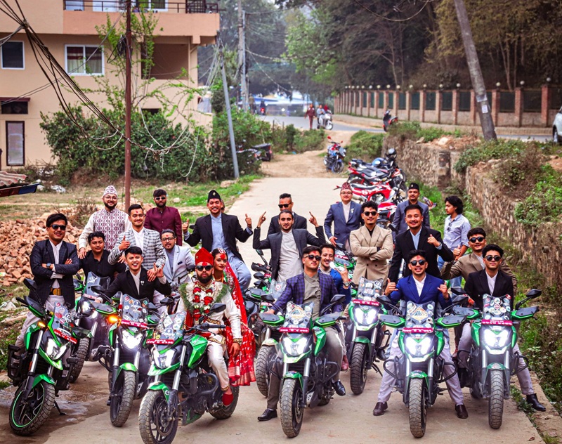 Bajaj Dominar Bike Fans