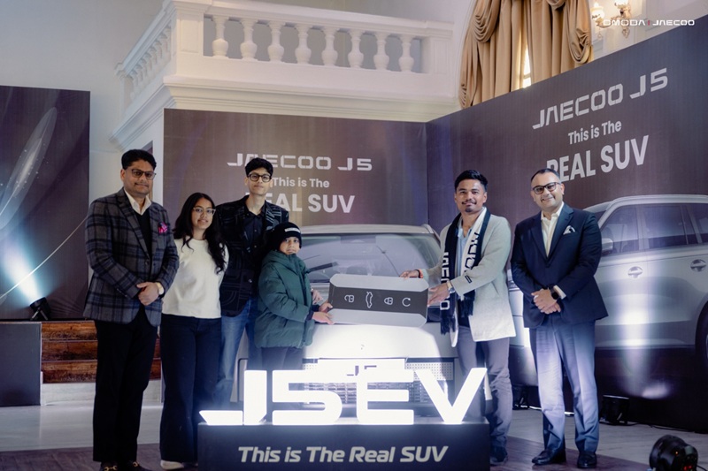 Brand Ambassador Omoda