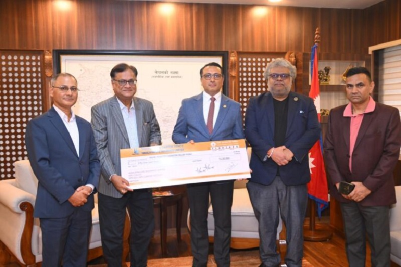 Footwear Manufacturers Association Contributes Over 5 Million Rupees in Relief and Footwear Supplies