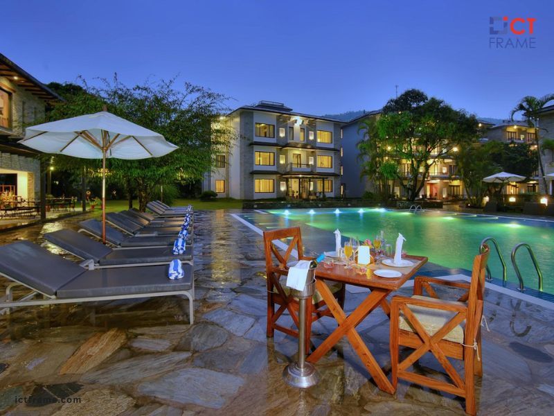 Pokhara Hotels Stranded Tourists