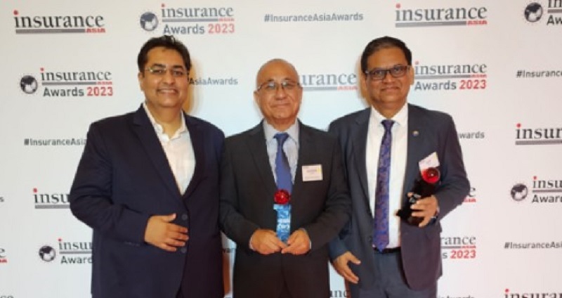 himalayan-Everest-insurance-awards